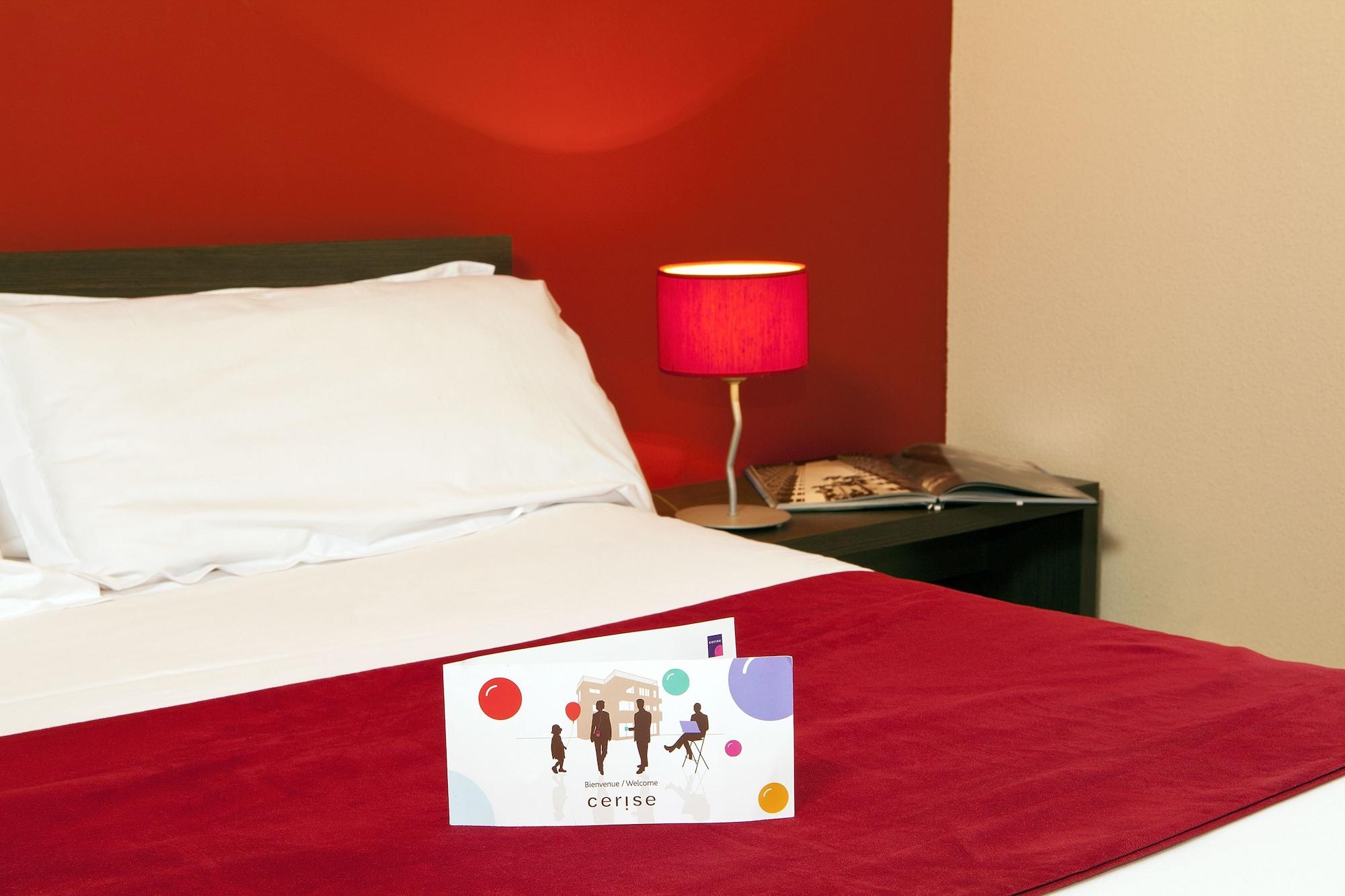 Cerise Valence Aparthotel Valence  Kültér fotó